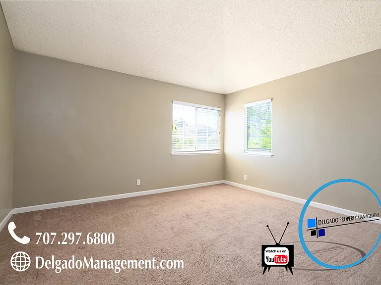 527 Fuchsia Dr — Photo 23