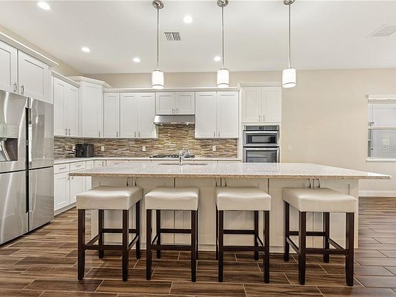 5th image of 10360 Royal Cypress Way