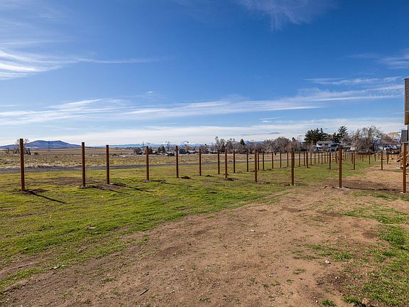 4th image of 514 SW 6th St Lot 3