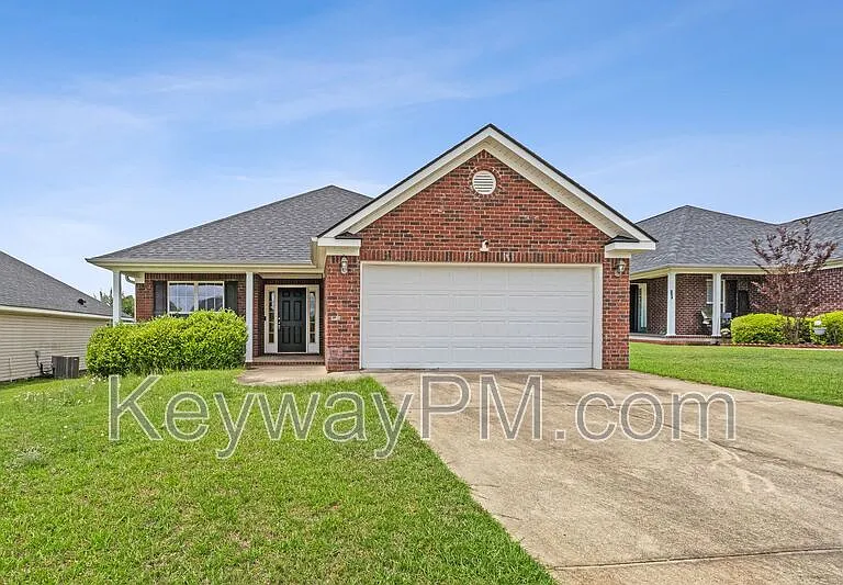 313 Elbrus Way — Photo 1