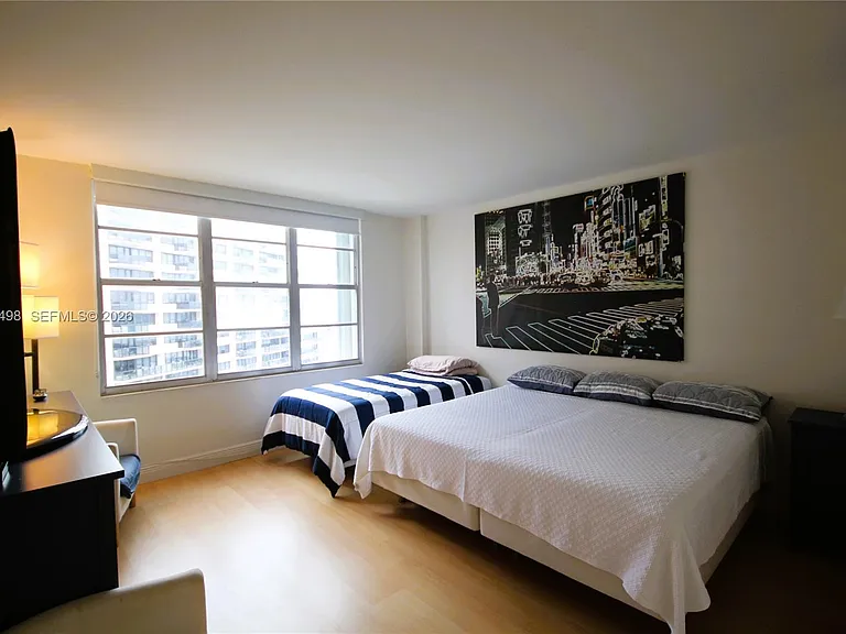5161 Collins Ave #1004 — Photo 13