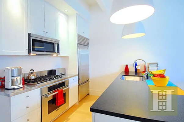 Sold by Halstead Real Estate | media 2