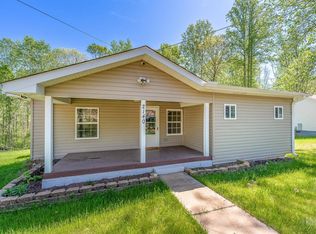2140 Geer Hwy, Travelers Rest, SC 29690