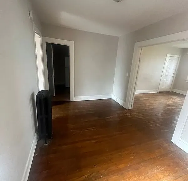 44 Genesee St #6 — Photo 4