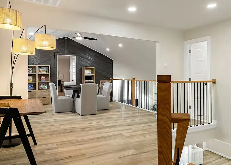 9690 Fallbrook Dr — Photo 29