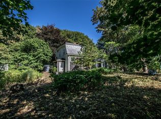 34 Battery Rd, St. John's, NL A1A1A4