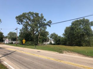 14N115 Reinking Rd, Pingree Grove, IL 60140