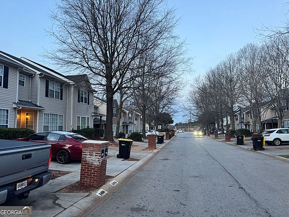 3rd image of 2468 Brianna Dr