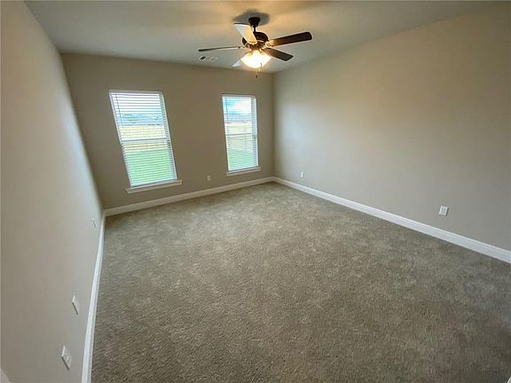 5th image of 2095 Orleans Run Dr