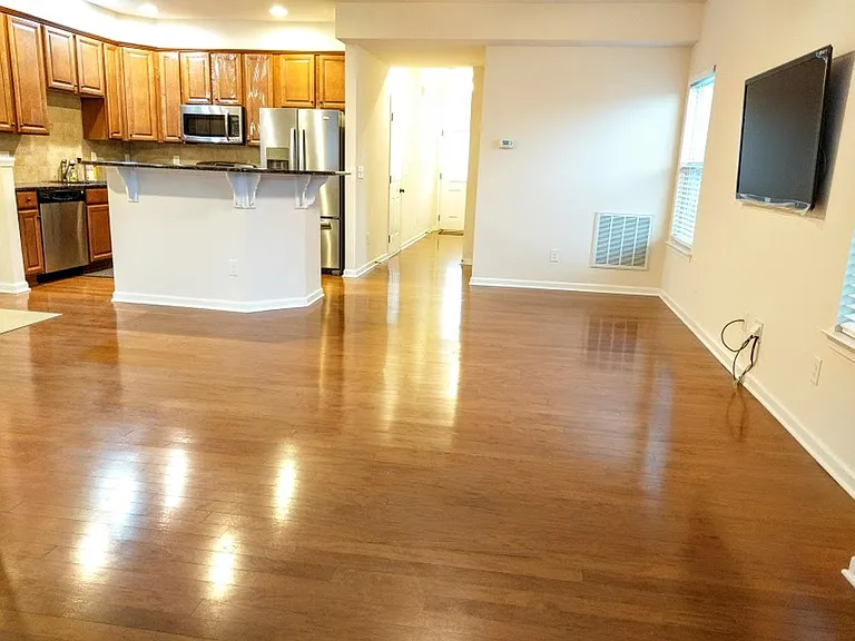 447 Panorama View Loop — Photo 6