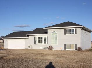 8221 Northern Lights Dr, Helena, MT 59602