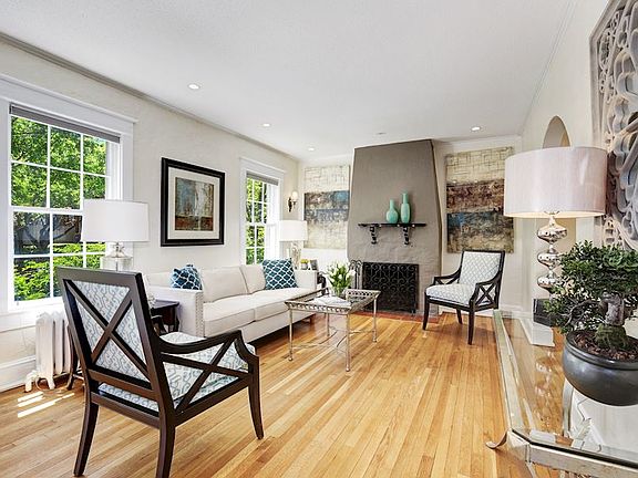 Living Room w/ Fireplace