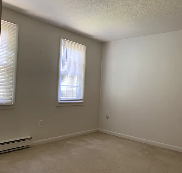 252 West St #4 — Photo 4