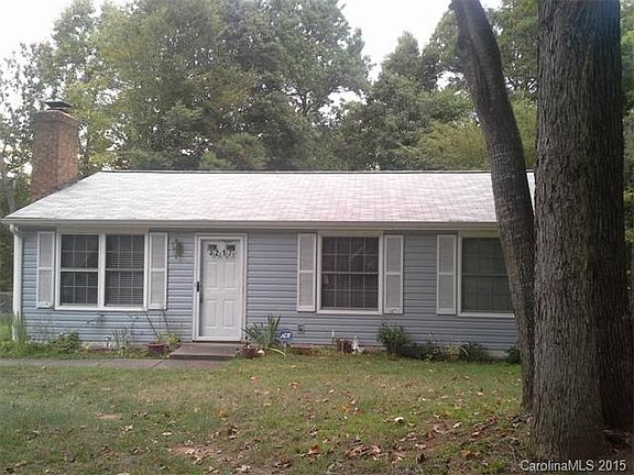 2nd image of 3217 Winchelsea Dr