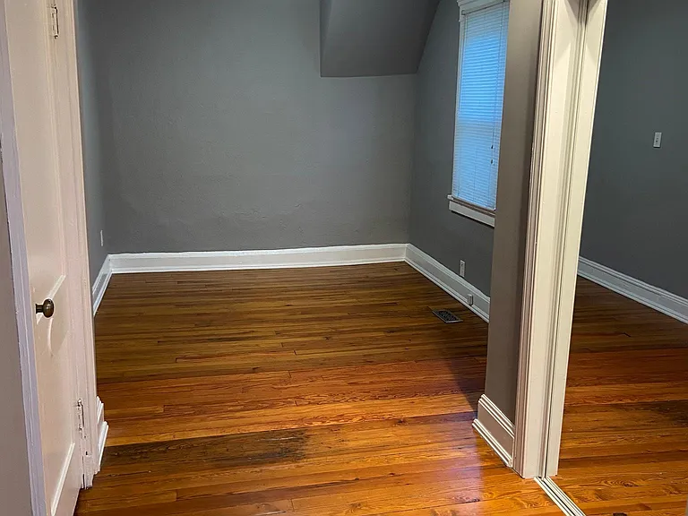 2462 Tremont Ave #1 — Photo 5