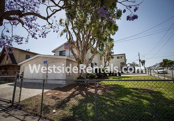 2nd image of 1080 W 117th St APT A