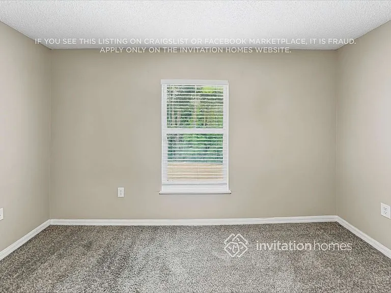 10749 Laxton St — Photo 13