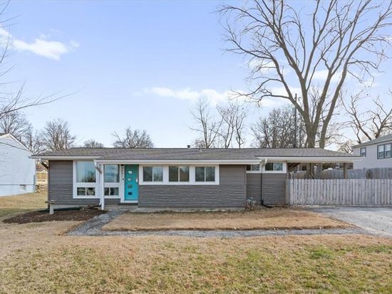9801 E 33rd St, Independence, MO 64052