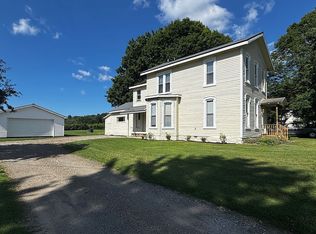 956 Depot Rd, Waterford, PA 16441