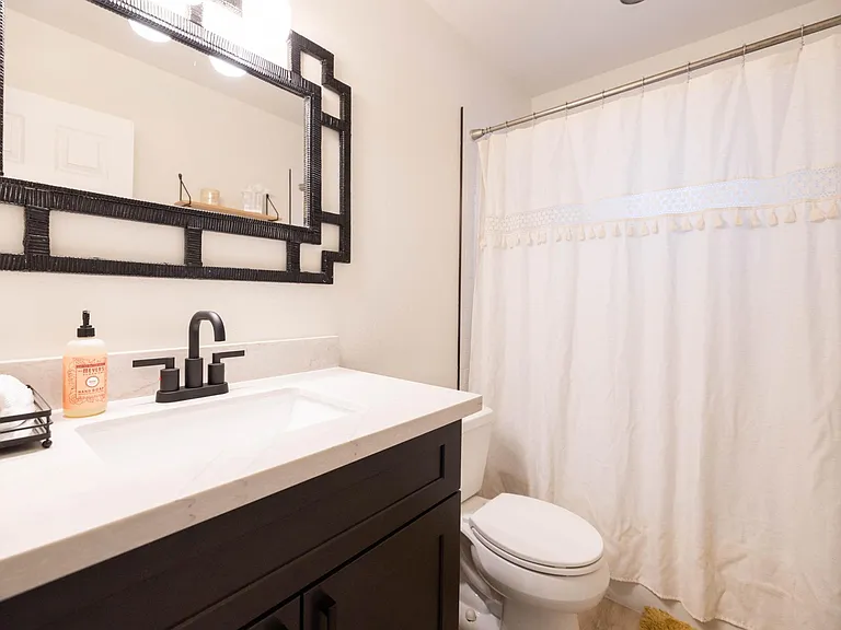 5402 E Windsor Ave #9 — Photo 24