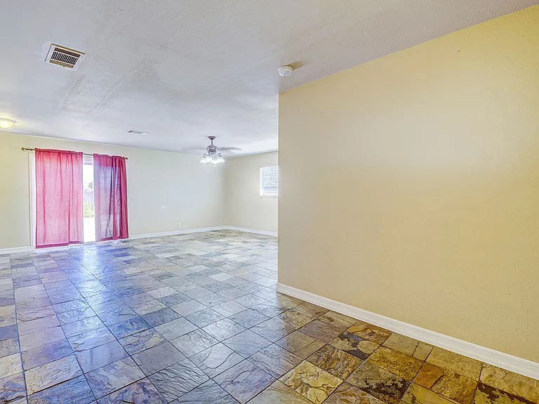 3990 Syracuse Dr — Photo 11
