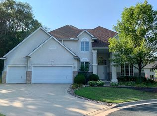 1323 Eagle Bluff Ct, Hastings, MN 55033