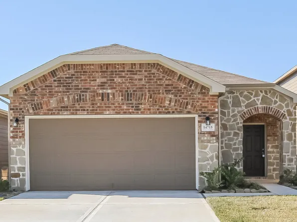 14715 Sierra Garden Dr, Houston, TX 77069