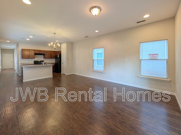 4th image of 1278 Lake Shore Blvd