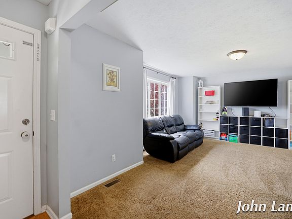 5th image of 6619 Madison Ave SE