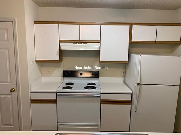 4th image of 2807-B Richard Dr