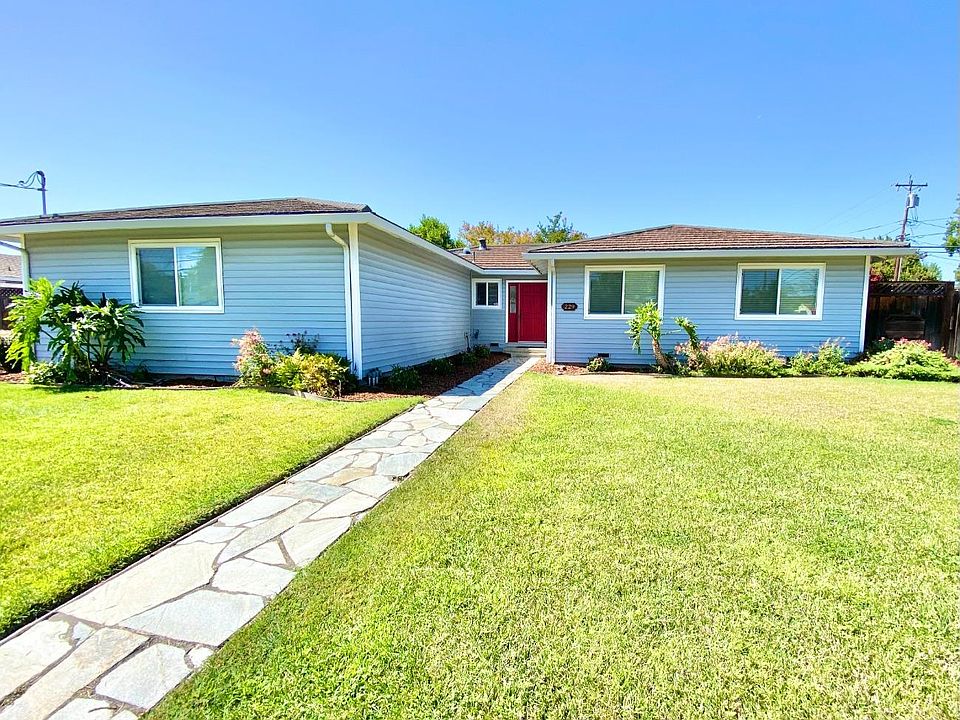 1st image of 229 Hardy Ave