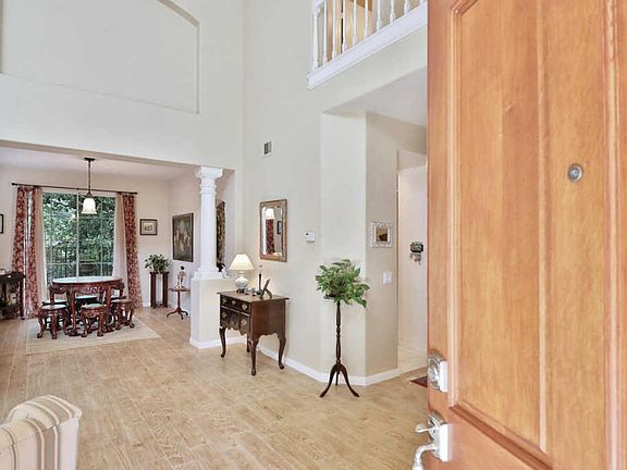 5th image of 1069 Westcreek Ln