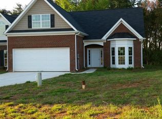 6507 Donahue Dr, Whitsett, NC 27377