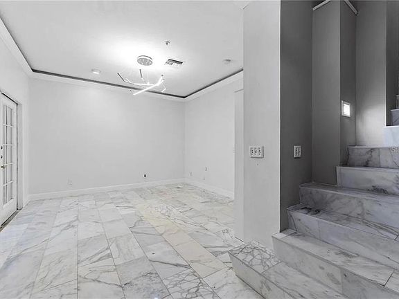 4th image of 1437 Harbour Walk Rd