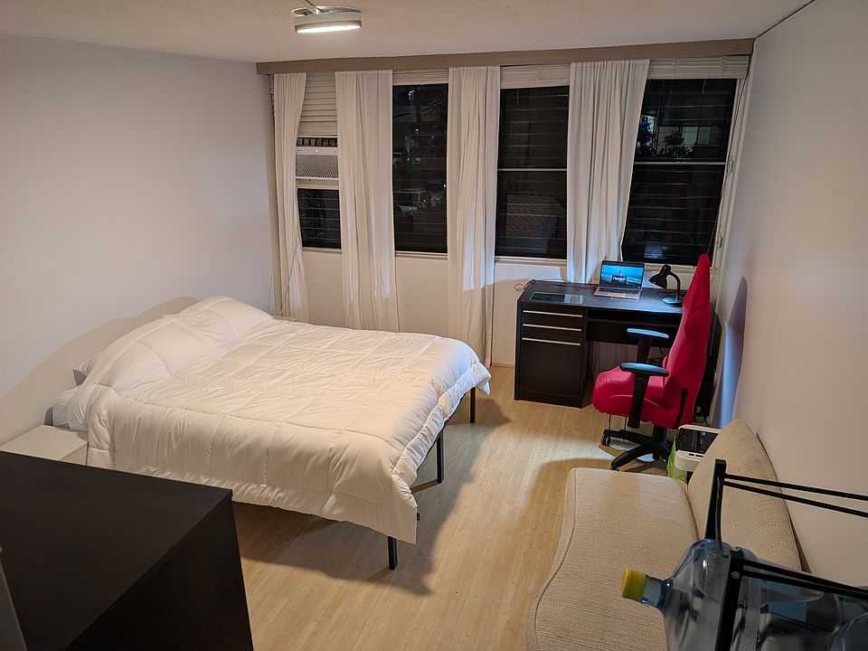 1st image of 2442 Tusitala St APT 103