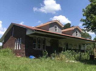 1405 Stockholm Rd, Mammoth Cave, KY 42259