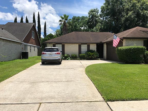 2nd image of 14811 Brookside Forest Dr