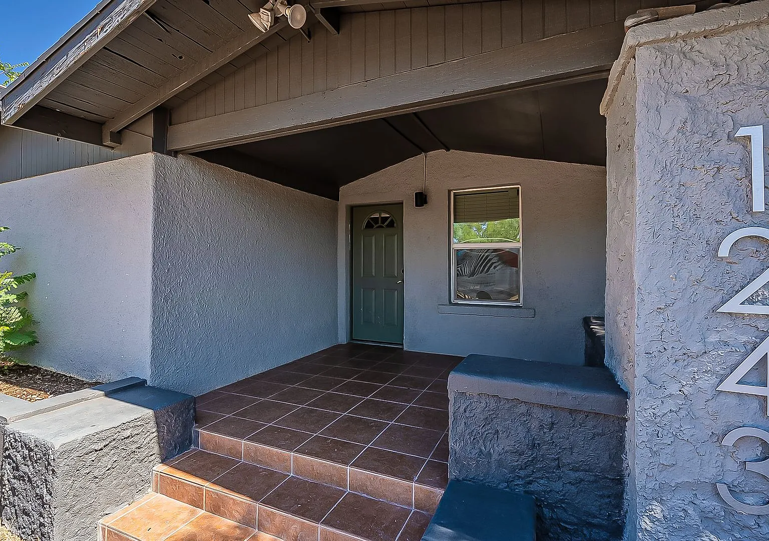 1243 E. Waverly St. — Photo 2