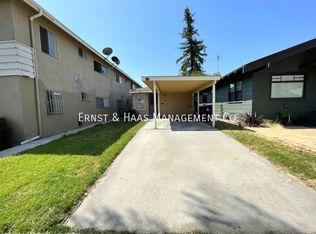 484 E Louise St, Long Beach, CA 90805