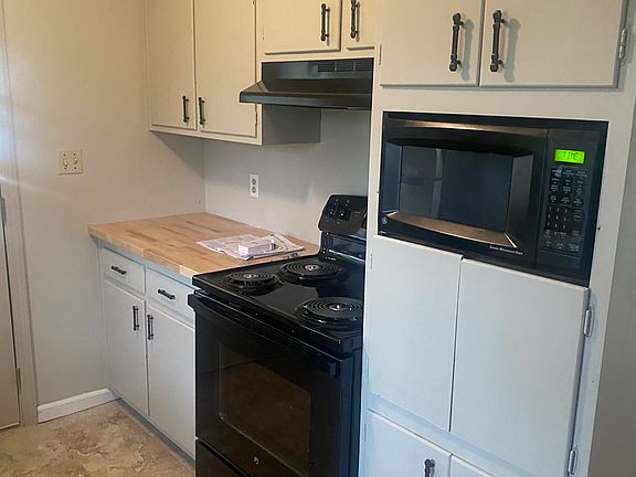5th image of 2506 Lakewood Dr NW