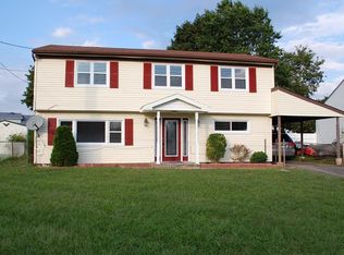 290 Marlboro Rd, Old Bridge, NJ 08857