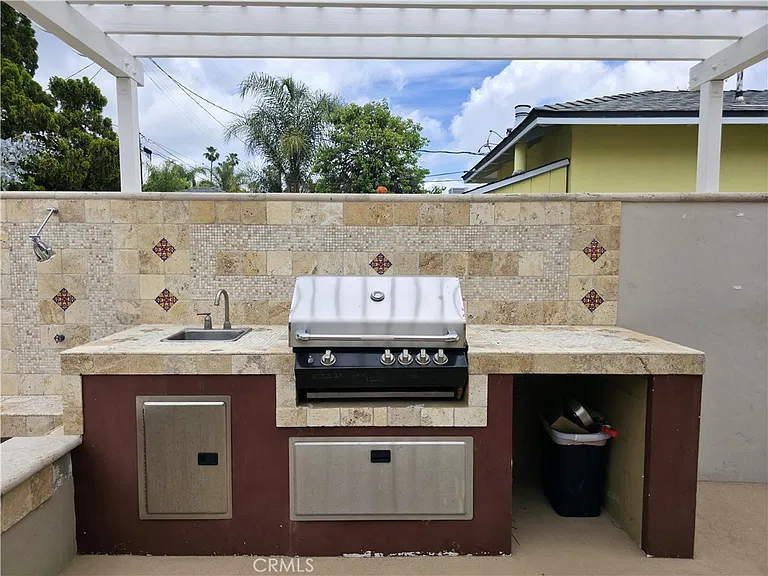 5339 Veloz Ave — Photo 35