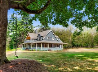 4235 Matia View Dr, Lummi Island, WA 98262