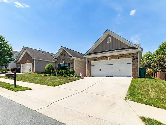 4th image of 5421 Esher Dr