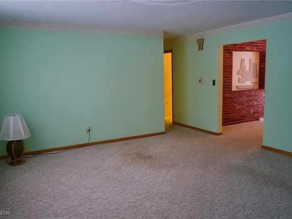 4th image of 106 Timothy Dr
