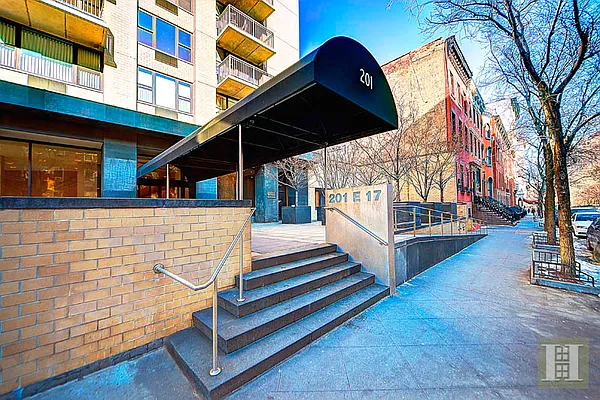 Sold by Halstead Real Estate | media 20