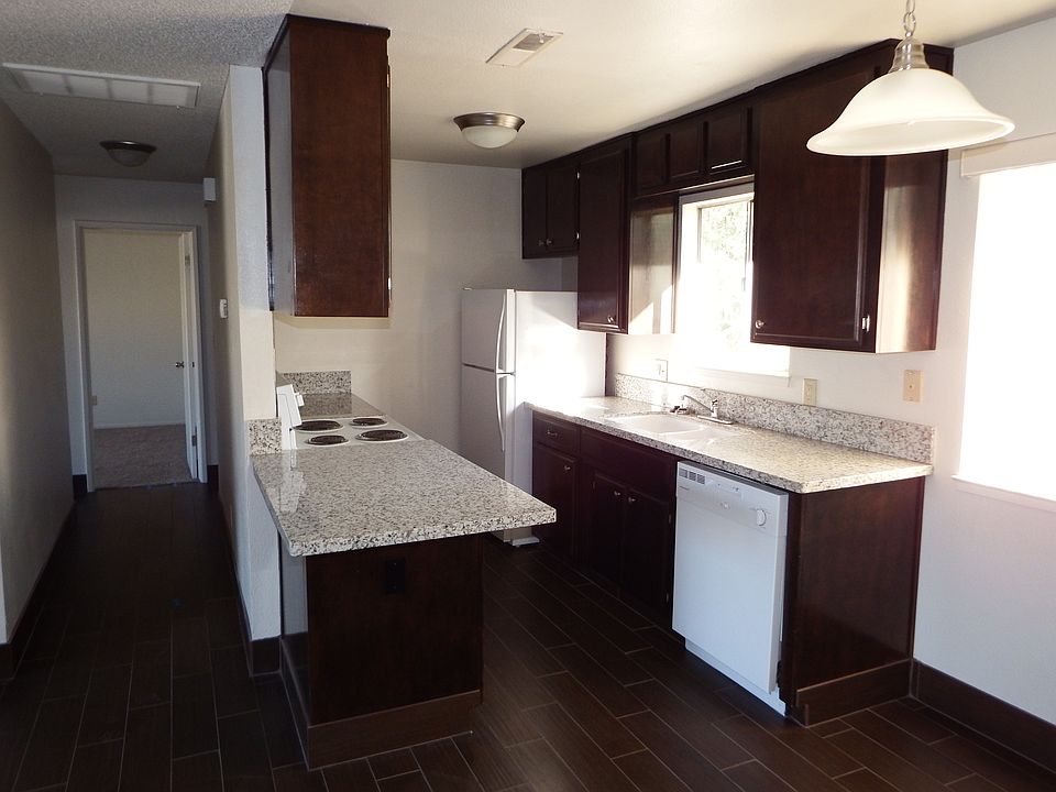 All electric kitchen with new appliances (all included: fridge, dishwasher and stove), granite counter tops
