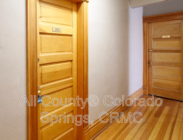 815 N Nevada Ave #202 — Photo 8