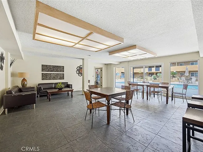 355 S Madison Ave #124 — Photo 16