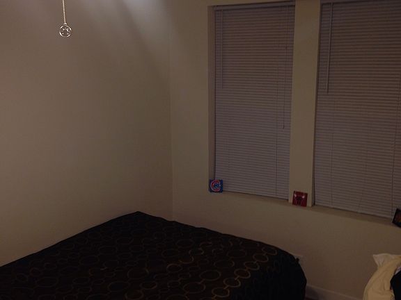 4th image of 2549 N Laramie Ave APT 3W